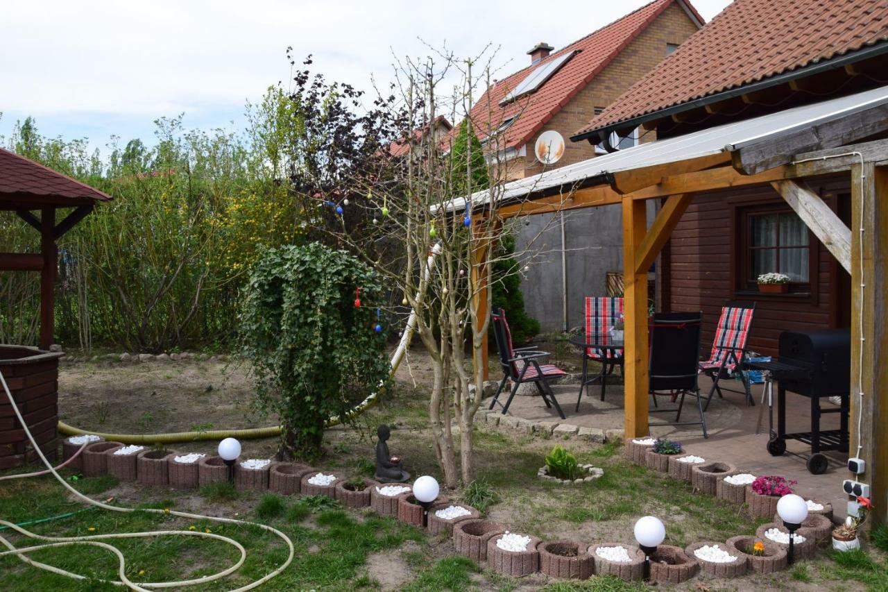 Apartamento Fünfeichener Weg 16 Eisenhüttenstadt Exterior foto