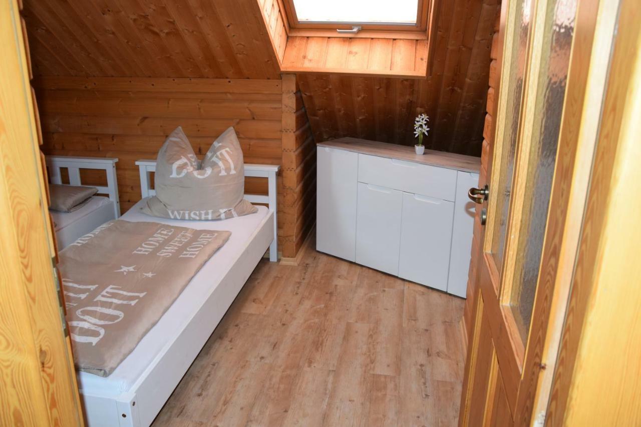Apartamento Fünfeichener Weg 16 Eisenhüttenstadt Exterior foto
