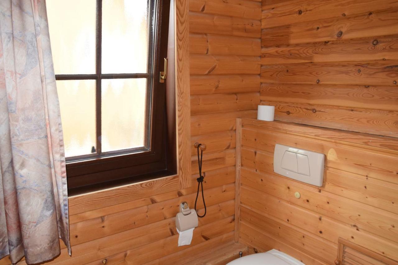 Apartamento Fünfeichener Weg 16 Eisenhüttenstadt Exterior foto